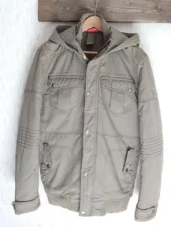 プーマ　ミリタリージャケット　カーキ　コットン　中綿