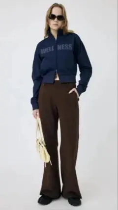 Item thumbnail for item 442565b6-2aed-4e18-bf8b-e95c43d63c22