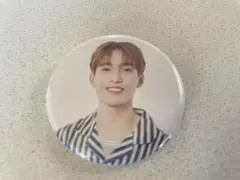 SEVENTEEN CAFE 2021 ドギョム DK 缶バッジ