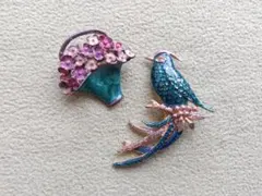 ✨　花かごと鳥のブローチセット