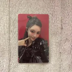 EVERGLOW MIA トレカ