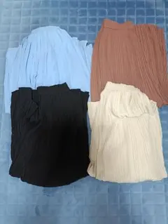 まとめ売り　UNIQLO　プリーツパンツ　スカート　４枚セット