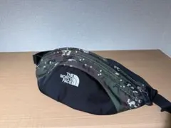 【値下げ中】THE NORTH FACE 迷彩ボディバッグ