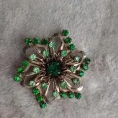 Item thumbnail for item 42a9b55c-531f-415f-9b7e-4a0f34a7d48e