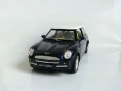ミニカー BMW MINI ミニクーパー 青白 1/28のサムネイル