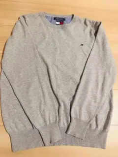 TOMMY HILFIGER グレー Vネックセーター Mサイズ