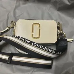 MARC JACOBS ザ スナップ ショット