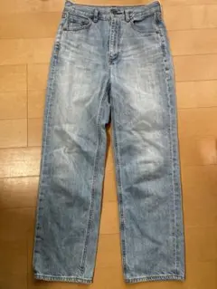 GU ジーユー　ライトブルー ハイウエスト ストレートデニムパンツ　M