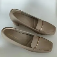 オリエンタルトラフィック　ベージュ ローファー 中ヒール 金具付き　26cm