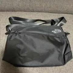 THE NORTH FACE ショルダーバッグ　 サコッシュ　NF0A3KWU