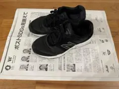 New Balance 880ブラック スニーカー
