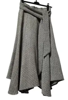 Mila Owen ミラオーウェン 裾アシメ ツイードフレアスカート