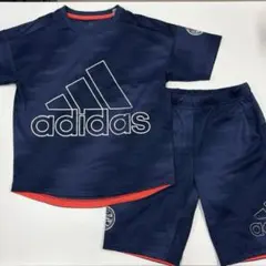 adidas ネイビー 上下セット　140