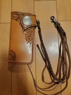 ま*限様 長財布