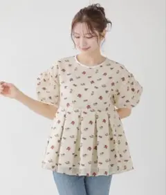 シアージャガード花柄パイピングトップス　フィットモアのサムネイル