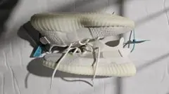 Yeezy 350 V2 ホワイト タグ付き