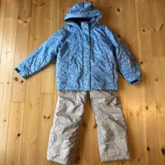スキーウェア　140 水色ドット柄ジャケットとベージュパンツセット