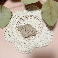 2枚重ねのお花のブローチ┈モカ┈❁