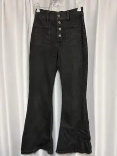 ブラックブーツカットデニム