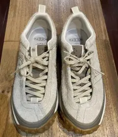 KEEN KS MINO ベージュ　美品のサムネイル