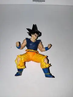 ドラゴンボール　カプセルトイ　孫悟空 フィギュア 戦闘ポーズ