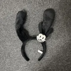 Item thumbnail for item 3c2d2b09-3c01-411c-bf85-74e8ead57ce6