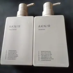 〜アクニー 薬用ヘアシャンプー&トリートメントセット【ローズ×サンダルウッド】〜