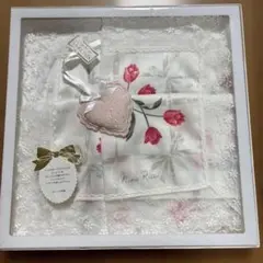 NINA RICCI ハンカチーフ　サシェ　セット　未使用
