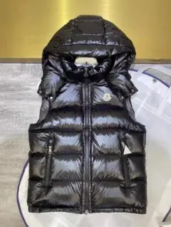MONCLER ダウンベスト フード付き ブラック