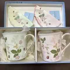 【未使用】wedgwood ウエッジウッドペアカップ コースターピンクグリーン