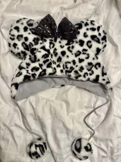 み*み様 【美品】ミニー　ファンキャップ　ヒョウ柄　レオパード　ホワイト