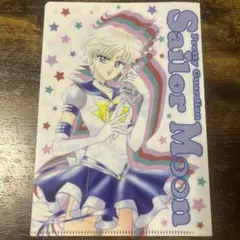 セーラームーン クリアファイル ファミマ