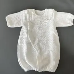 ホワイトのツーウェイ・ドレスオール