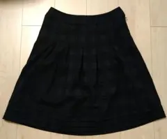 コムサイズム　黒のスカート　Mサイズ