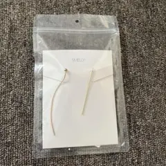 SMELLY ピアス ゴールドカラー