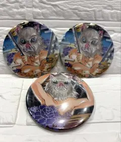 鬼滅の刃　伊之助缶バッジ3個セット