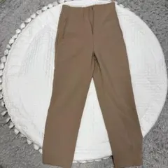 ZARA ベージュ ハイウエスト パンツ