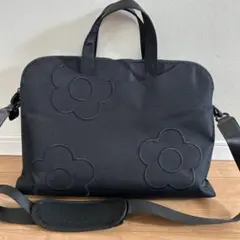 Item thumbnail for item 9ef153d6-fae1-4b75-a2e7-ccdeff257370