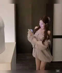 オフショルダー ミニワンピース