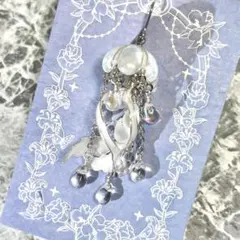 白クラゲ ハンドメイドピアス Ｎｏ.21