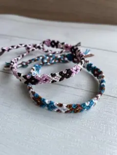 【ハンドメイド】手編みミサンガ　2本セット