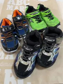 瞬足など　スニーカー　3点　男の子　靴