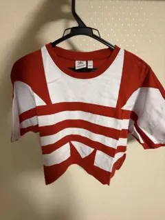 adidas スポーツウェア