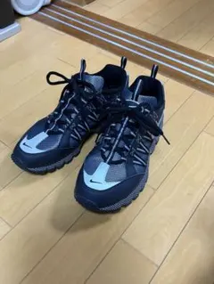 NIKE AIR フマラ スニーカー ブラックのサムネイル