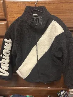 ANAP フリースジャケット 黒と白