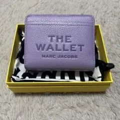 MARC JACOBS 二つ折り財布のサムネイル
