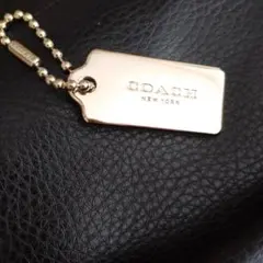 COACH キーホルダー ストラップ 金属 ゴールド
