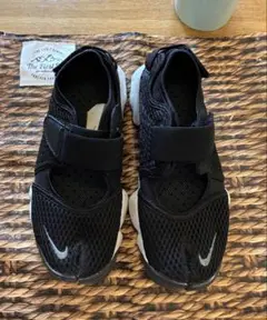 NIKE シューズ