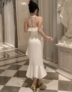 【高級ドレス】セクシーでスタイルが良く見える神ドレス✨️ ホワイト M