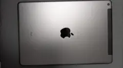iPad9世代Wifi+Cellular64GB　スペースグレー